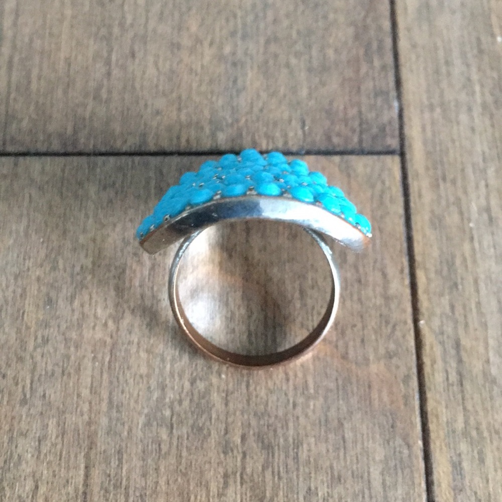 Beautiful blue ring - Picture 2 of 3
